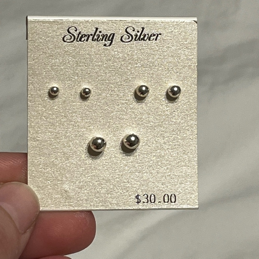New Sterling Silver Studs Set